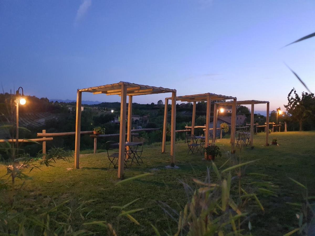 Cascina Brichat Alta Langa Serravalle delle Langhe Экстерьер фото
